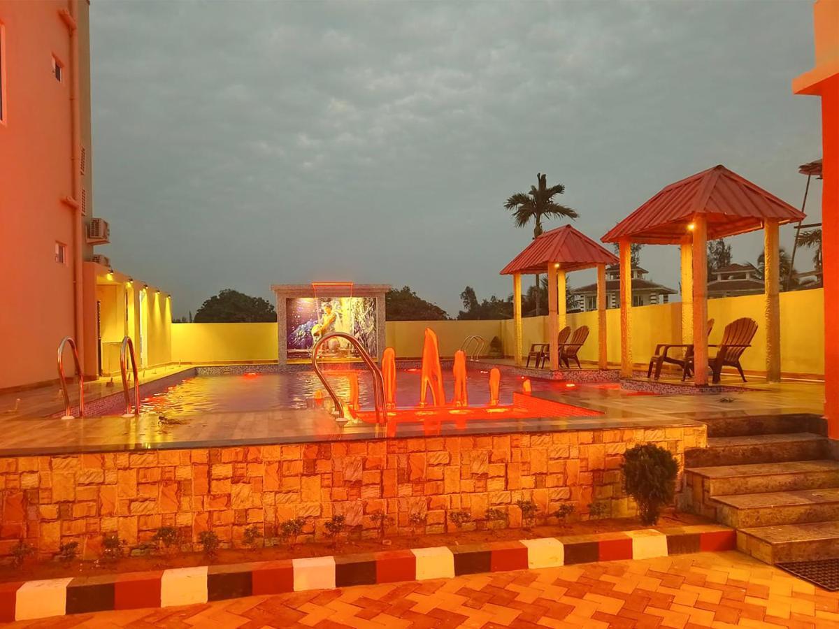 מנדרמוני Balukona Beach Resort מראה חיצוני תמונה